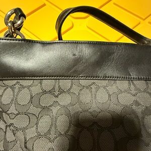 NWT Coach jacquard Lexy double strap handbag.